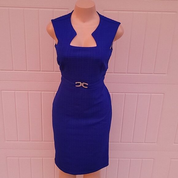 BRAND NEW ENFOCUS STUDIO  ASYMMETRIMINIC NECK SCUBA CREPE SHEATH DRESS - Picture 5 of 13